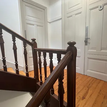 Independantes Centre Hostel